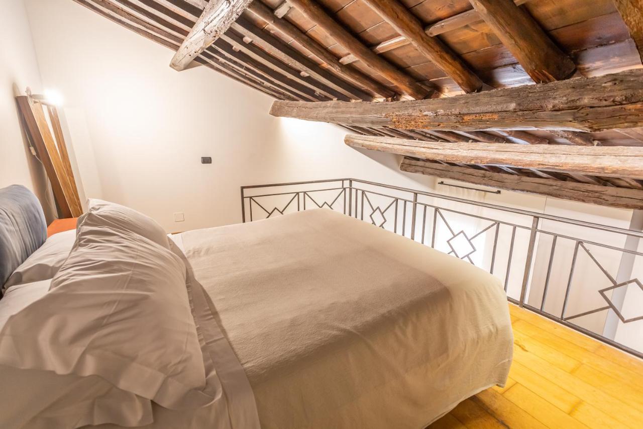 Art House Trastevere Luxury Apartment โรม ภายนอก รูปภาพ